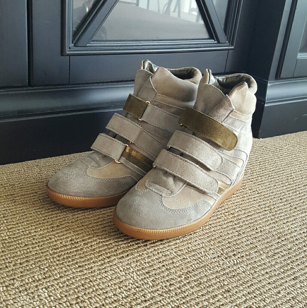 Anthony Wedge Sneaker By BCBGeneration